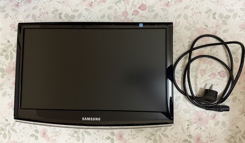 Samsung syncmaster 933hd - syncmaster,